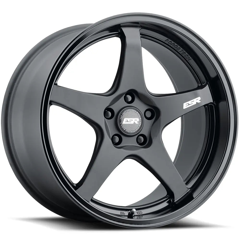 ESR AP5 Matte Black wheel