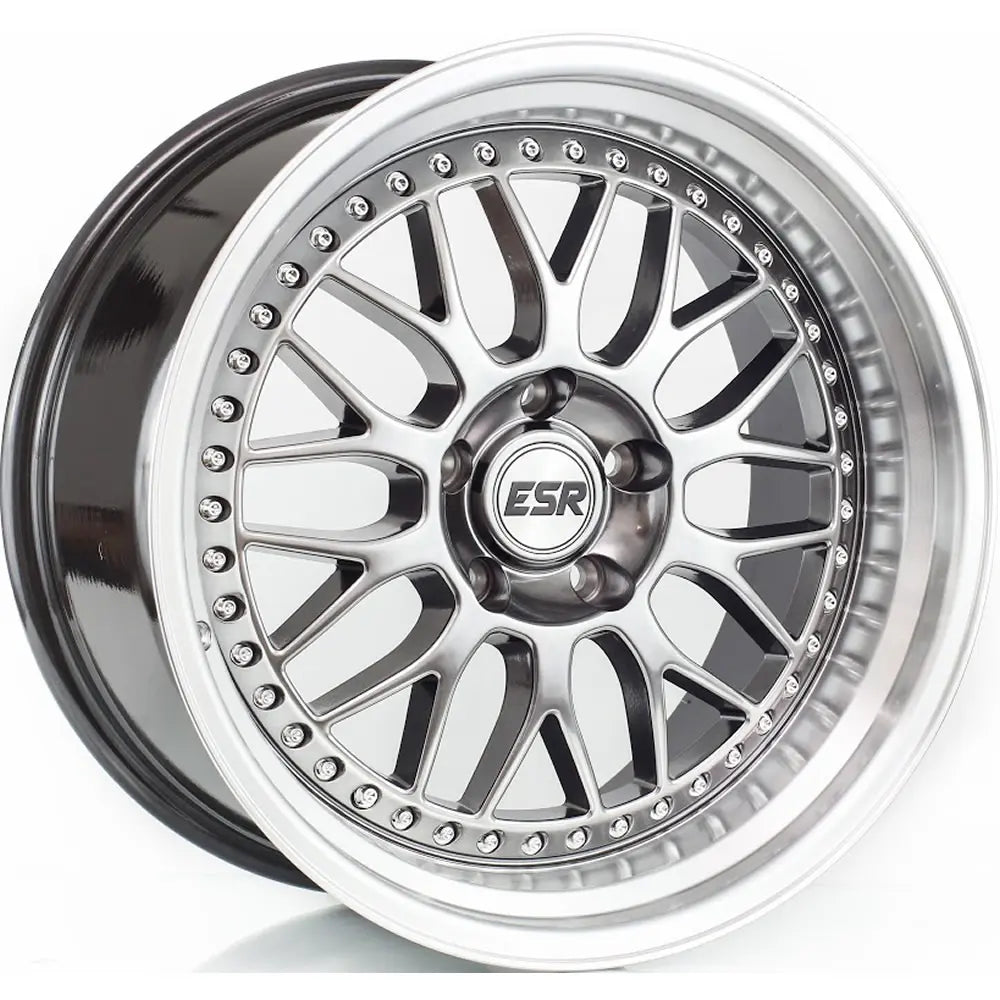 ESR SR01 Hypersilver wheel
