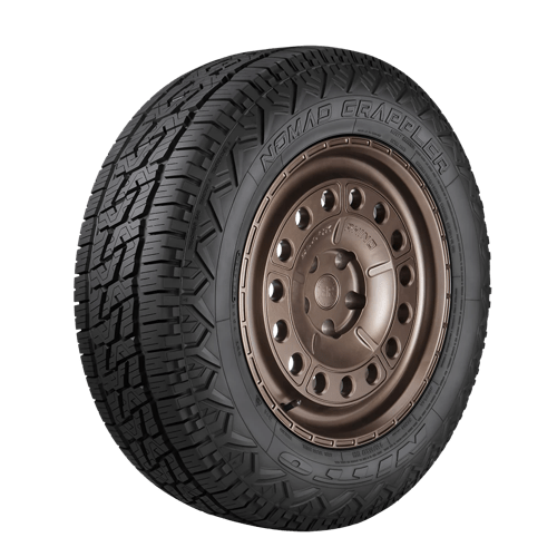 Nitto Nomad Grappler 245/60R18 109H