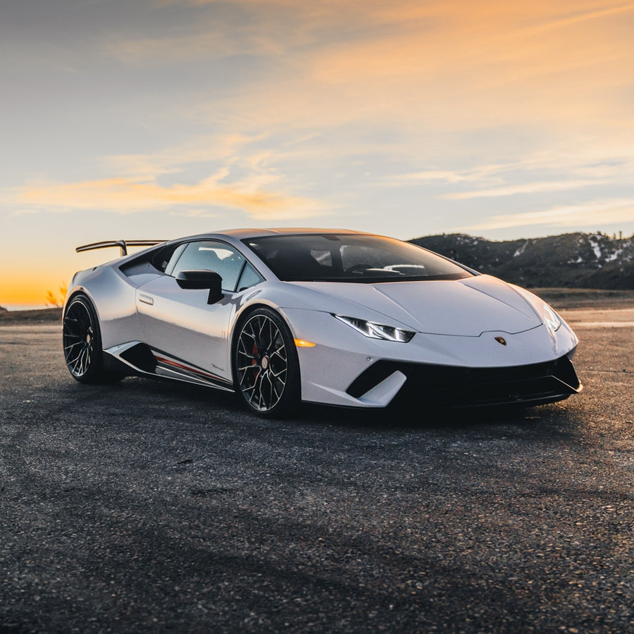Brixton Forged PF10 on White Lamborghini Huracan Performante